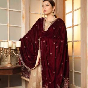 "12 Stunning Bridal Shawls Every Bride Will Love"